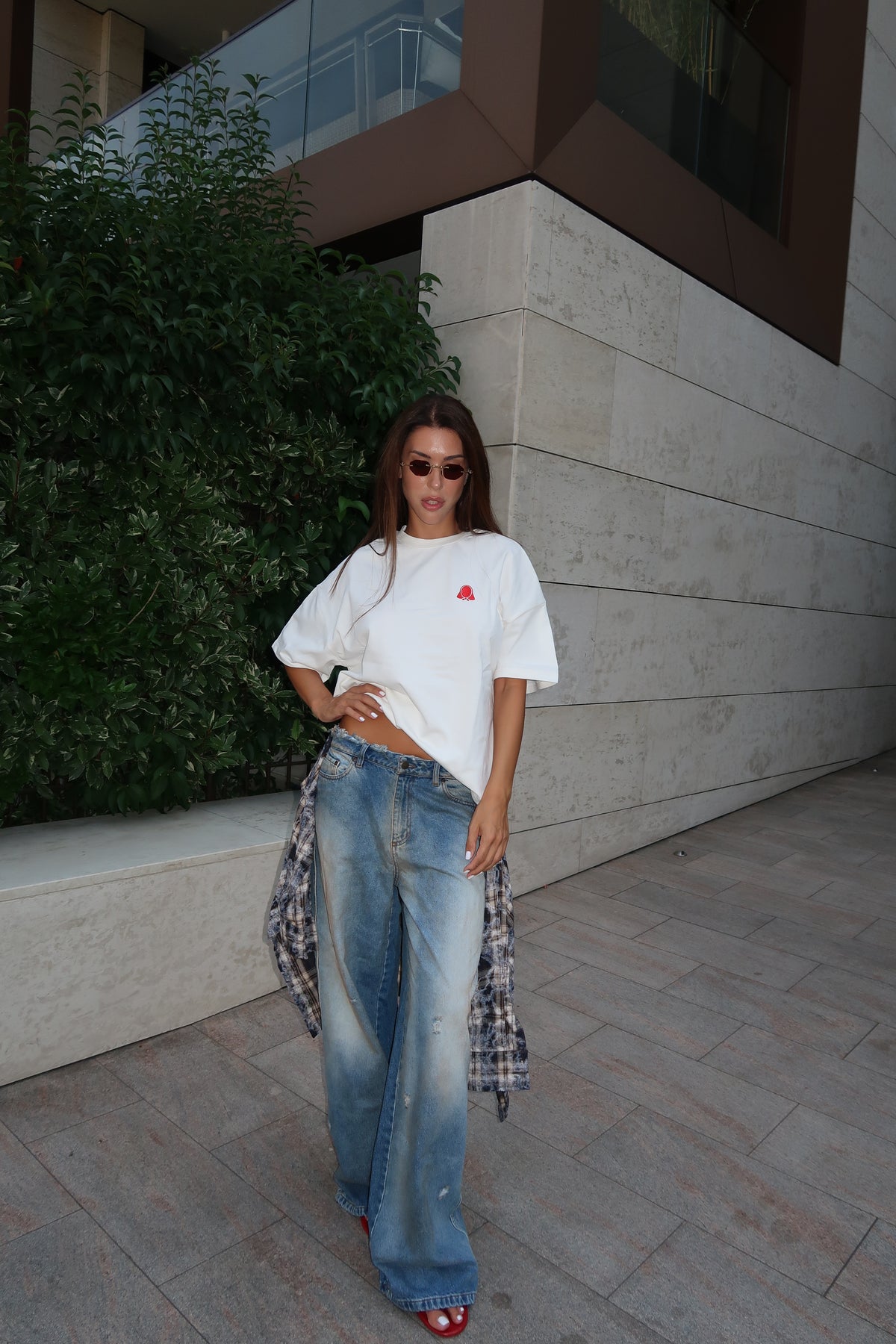 LOGO TEE