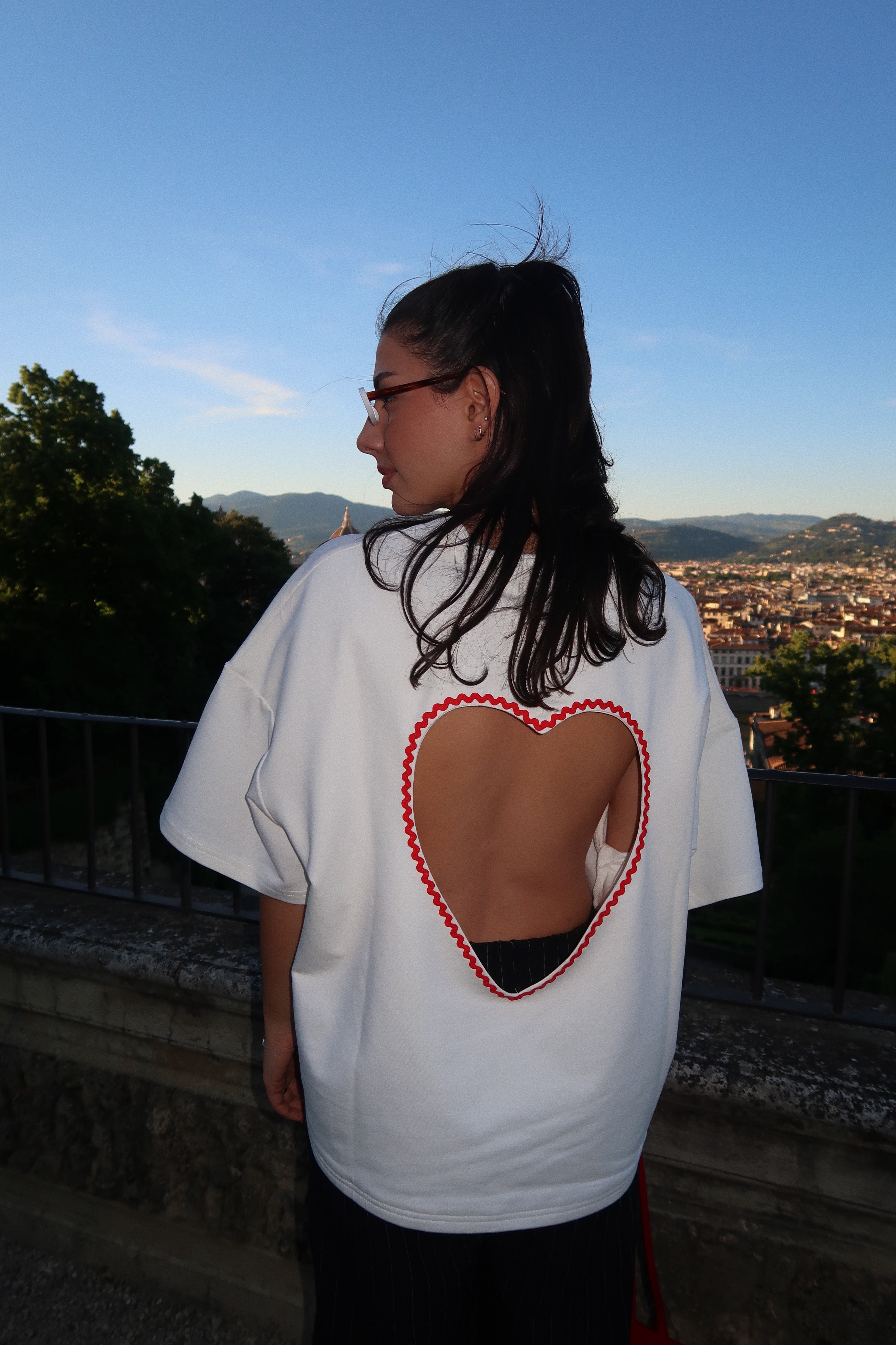 LOVER TEE